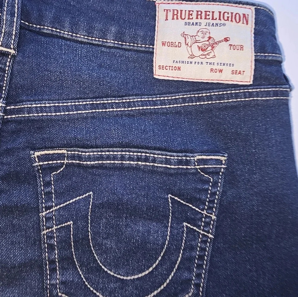 JENNIE MID RISE RAW HEM SHORT - Picture 6 of 11